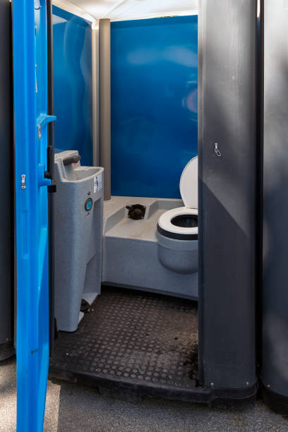 Best Portable restroom trailer rental  in Caoncito, NM